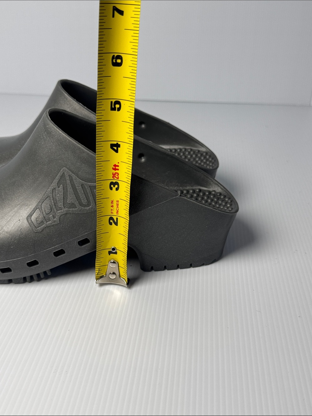 CALZURO Adult Classic Clogs Shimmer Gray Slip-On Heeled Textured Footbed 38-39 - Picture 10 of 10